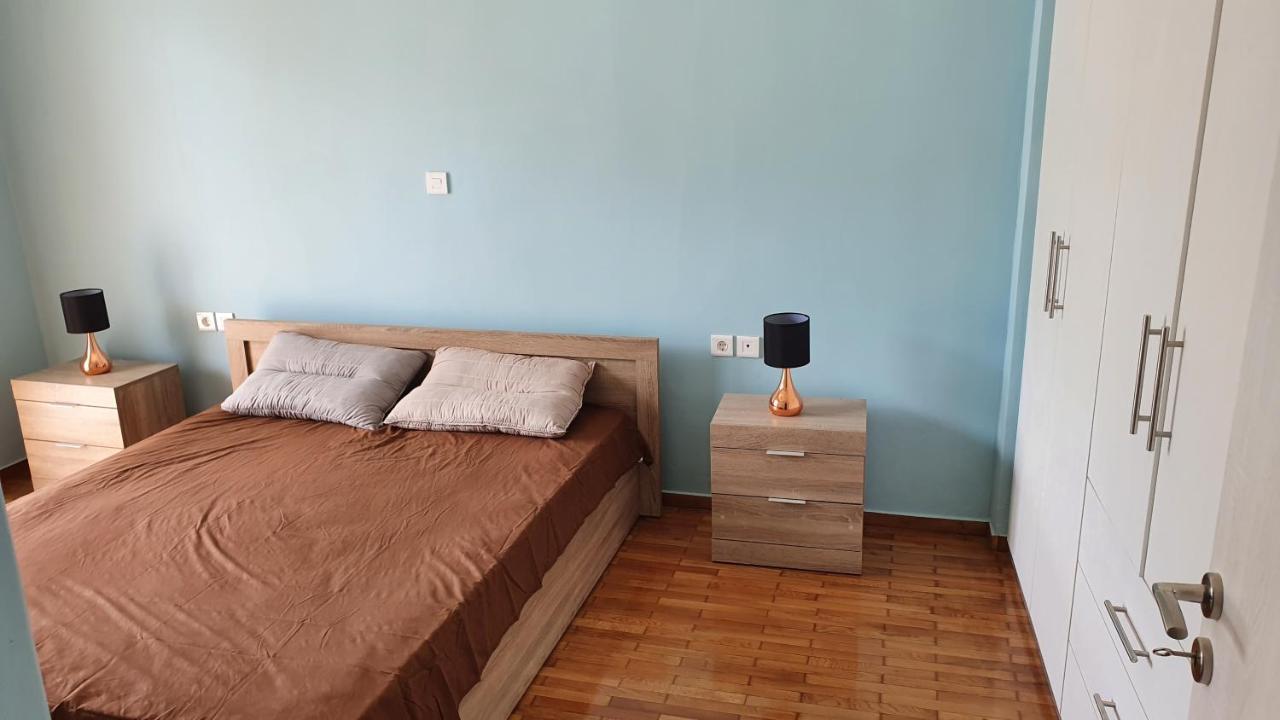 Nafpaktos Seaside Apartment Esterno foto
