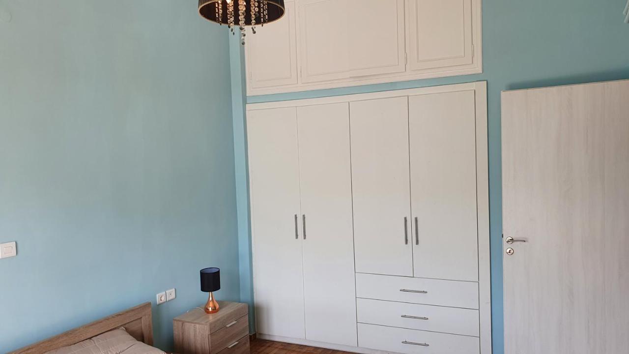 Nafpaktos Seaside Apartment Esterno foto